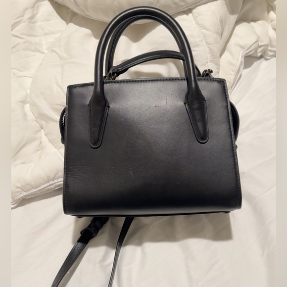 Coach Andrea Carryall - Picture 9 of 10